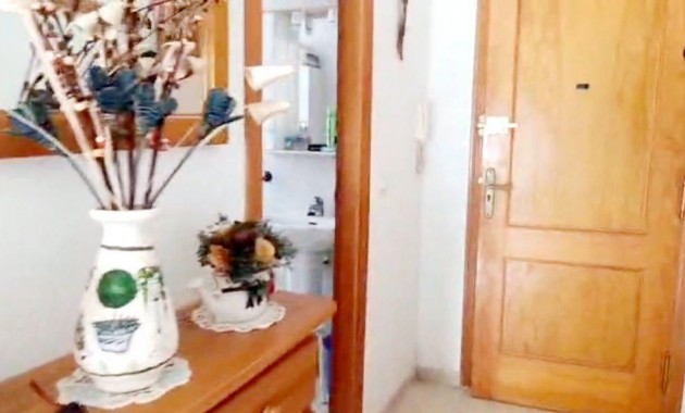 Sale - Apartment / flat -
Torrevieja - Estacion de autobuses