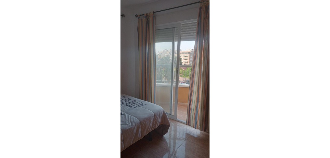 Sale - Apartment / flat -
Torrevieja - Acequion