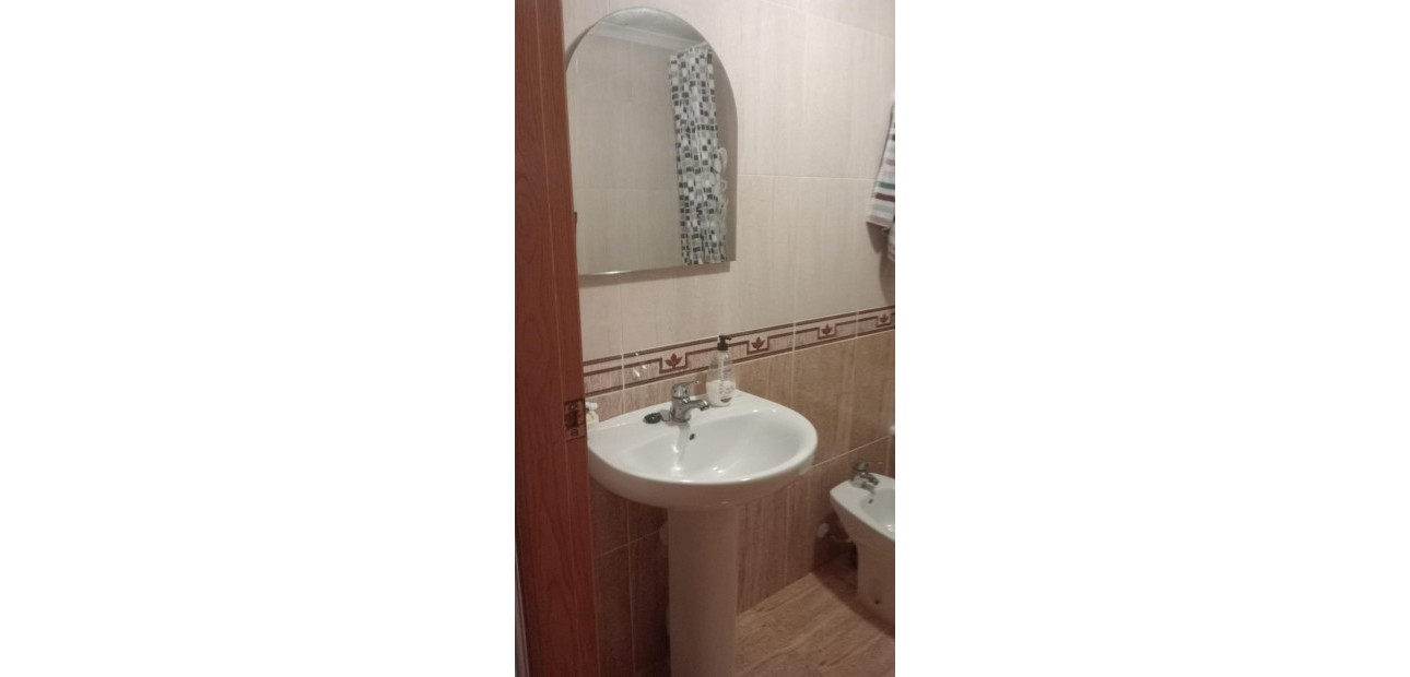 Sale - Apartment / flat -
Torrevieja - Acequion