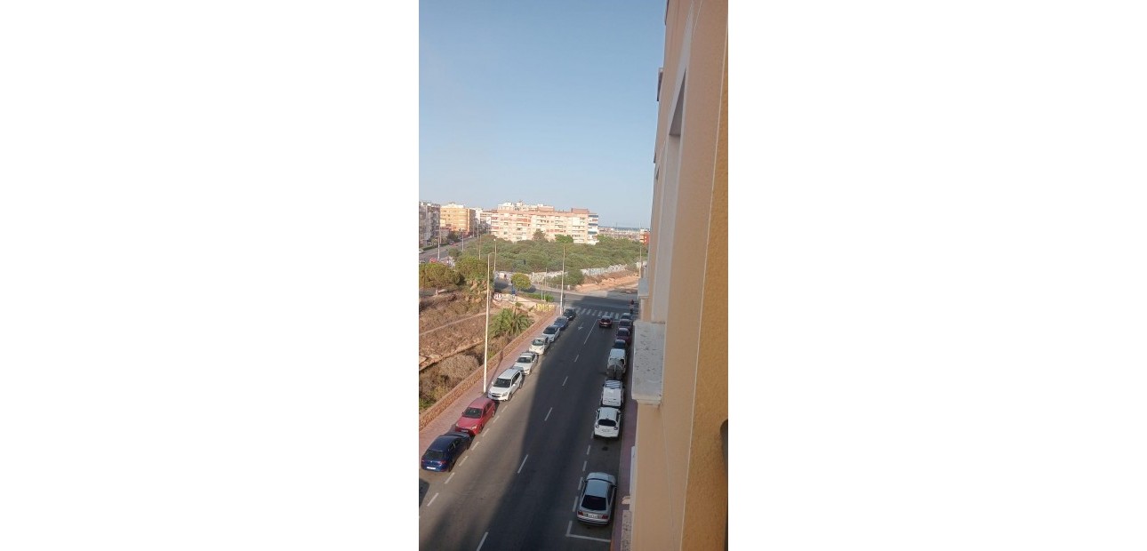 Sale - Apartment / flat -
Torrevieja - Acequion