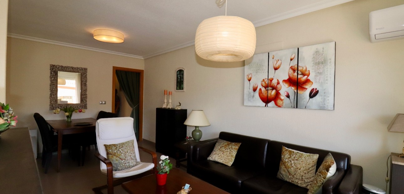 Venta - Apartamento / piso -
San Isidro