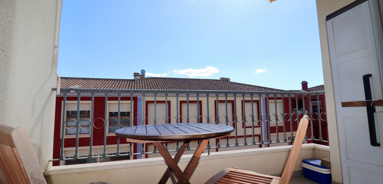 Venta - Apartamento / piso -
San Isidro
