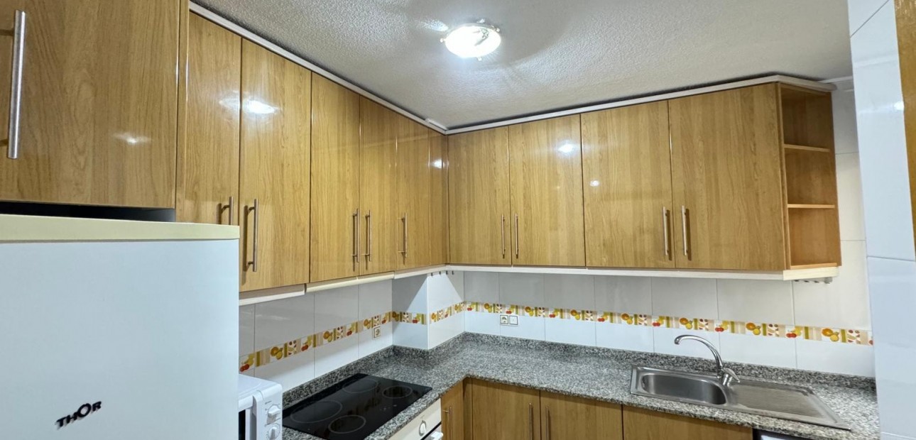 Herverkoop - Appartement / flat -
Formentera del Segura