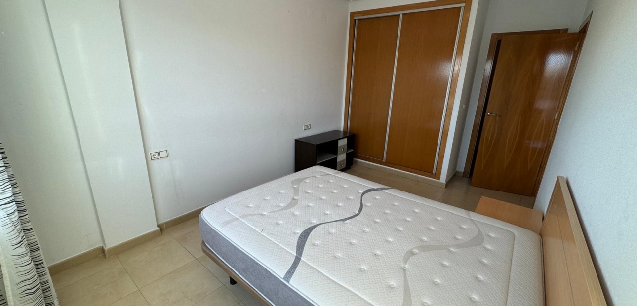 Herverkoop - Appartement / flat -
Formentera del Segura