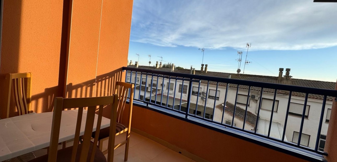 Herverkoop - Appartement / flat -
Formentera del Segura