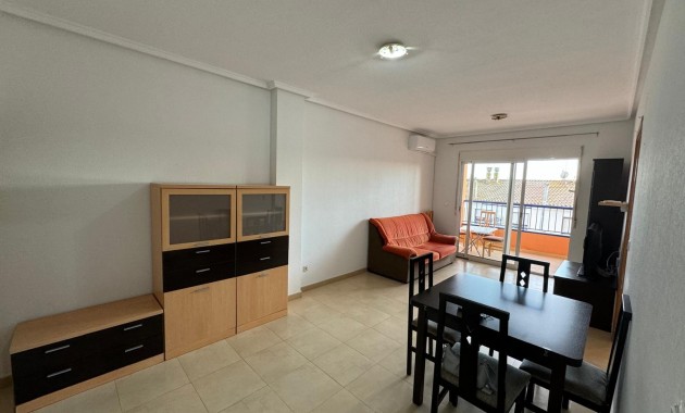 Herverkoop - Appartement / flat -
Formentera del Segura