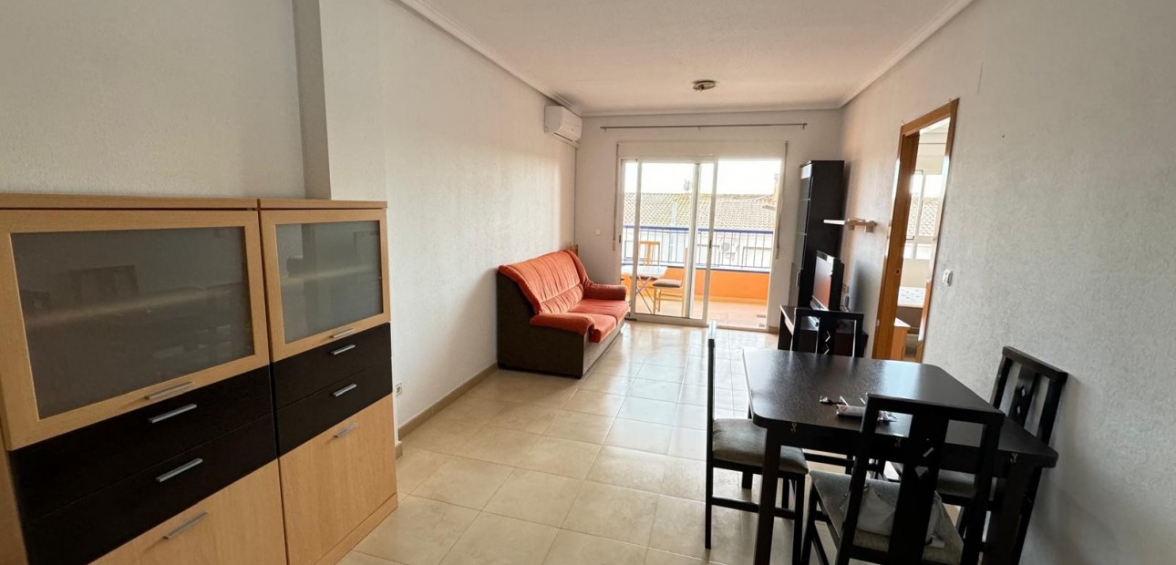 Herverkoop - Appartement / flat -
Formentera del Segura