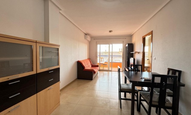Herverkoop - Appartement / flat -
Formentera del Segura