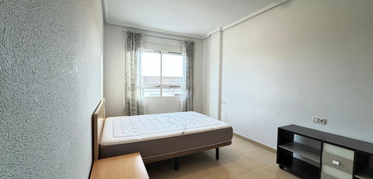 Herverkoop - Appartement / flat -
Formentera del Segura