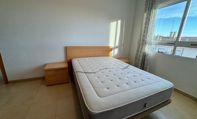 Herverkoop - Appartement / flat -
Formentera del Segura