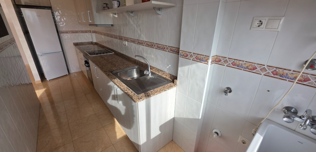 Venta - Apartamento / piso -
Almoradi - Centro