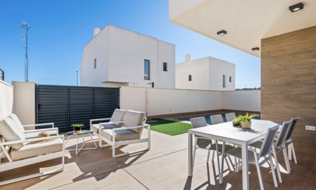 Sale - Villa -
San Miguel de Salinas