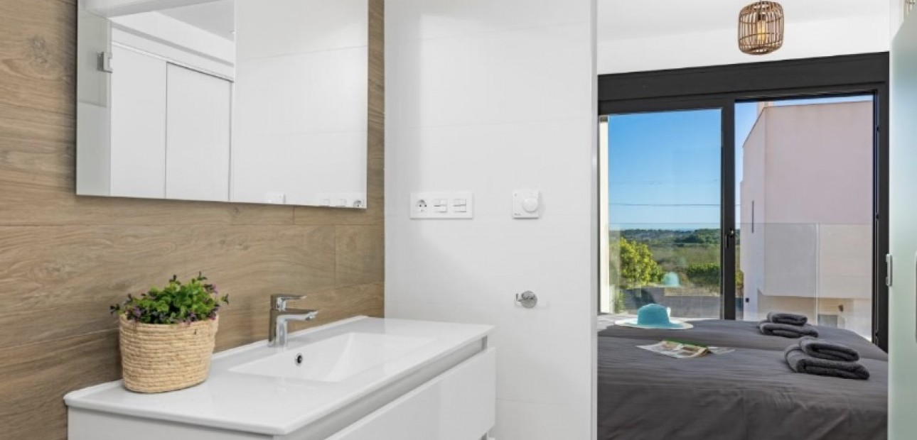 Sale - Villa -
San Miguel de Salinas