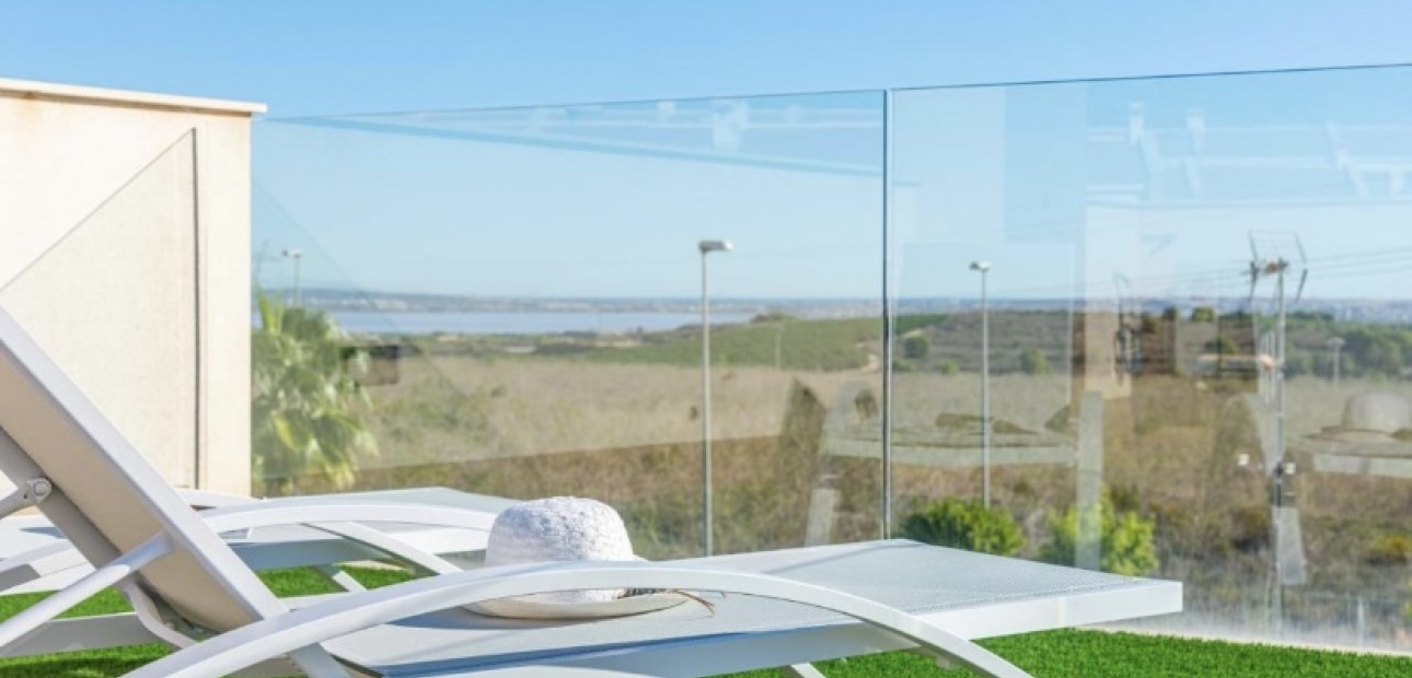 Sale - Villa -
San Miguel de Salinas
