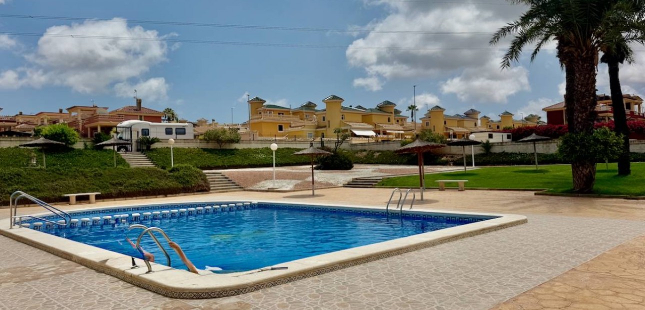 Sale - Villa -
Algorfa - Lo Crispin