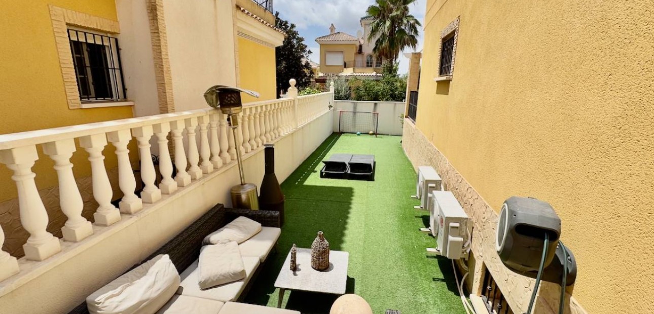 Sale - Villa -
Algorfa - Lo Crispin