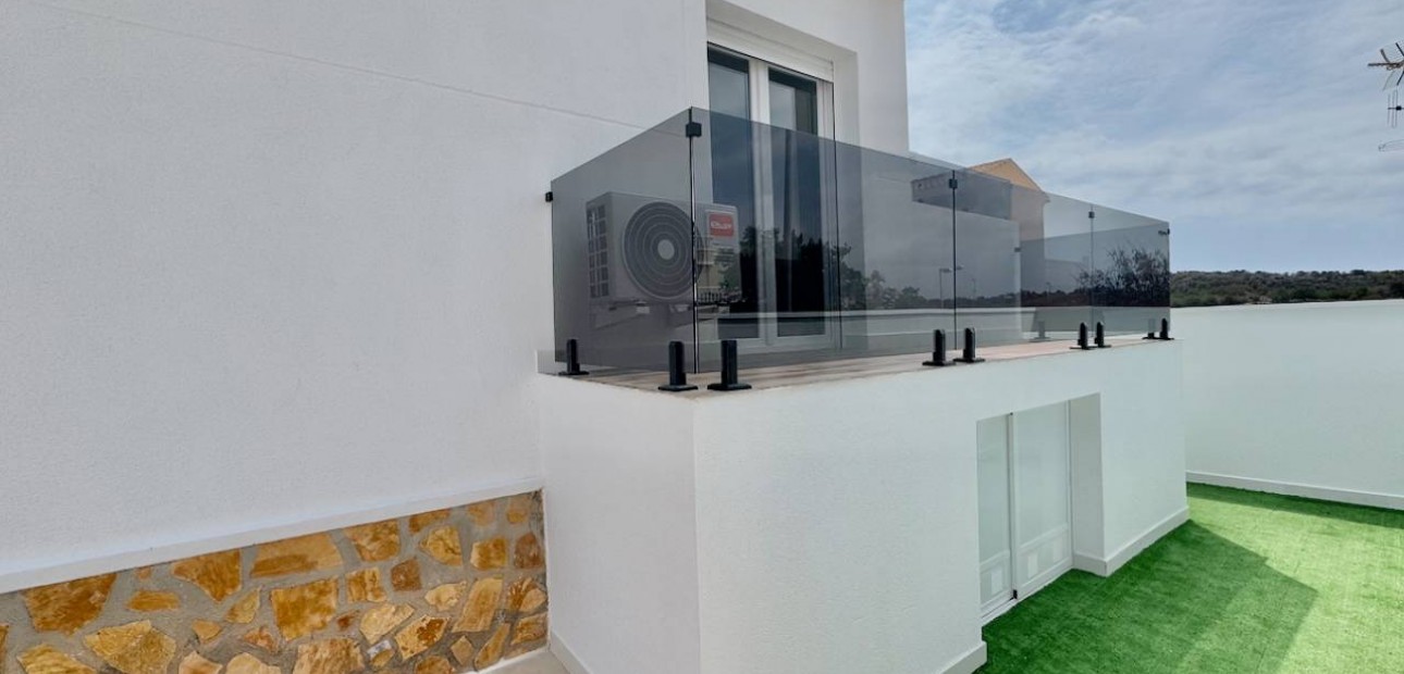 Sale - Villa -
Ciudad Quesada - Rojales