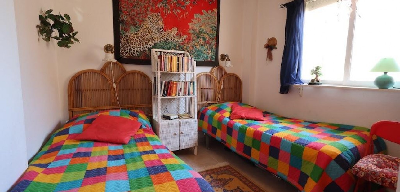 Sale - Apartment / flat -
Torrevieja - La Mata