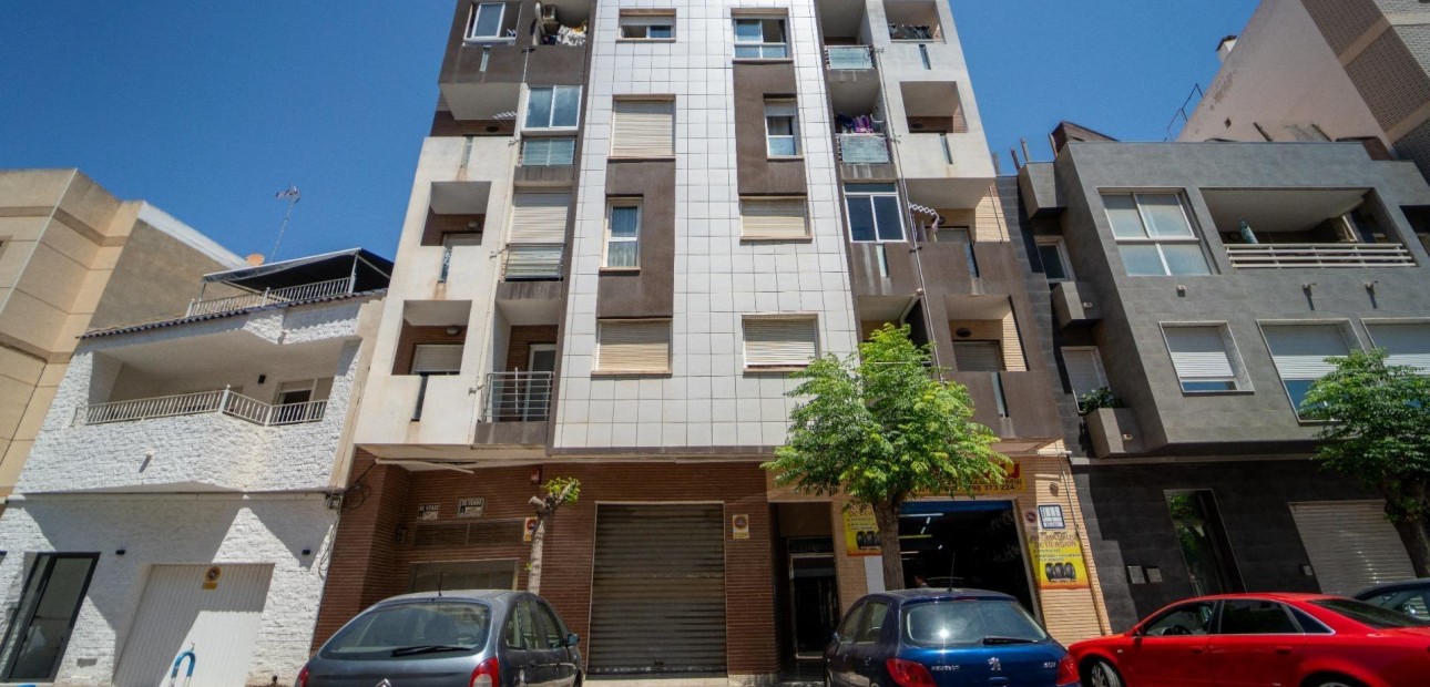 Venta - Apartamento / piso -
Torrevieja - torrevieja