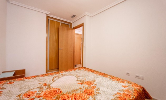 Venta - Apartamento / piso -
Torrevieja - torrevieja