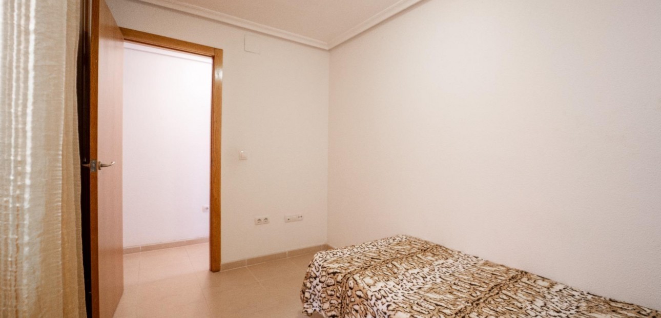 Venta - Apartamento / piso -
Torrevieja - torrevieja