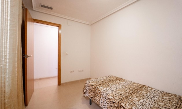 Venta - Apartamento / piso -
Torrevieja - torrevieja