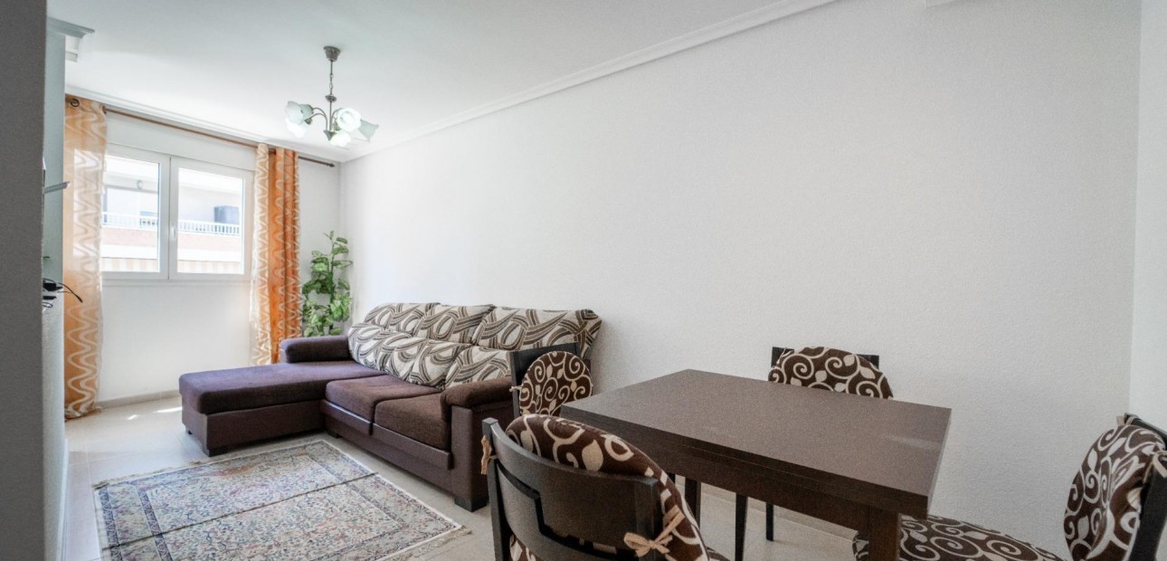 Venta - Apartamento / piso -
Torrevieja - torrevieja