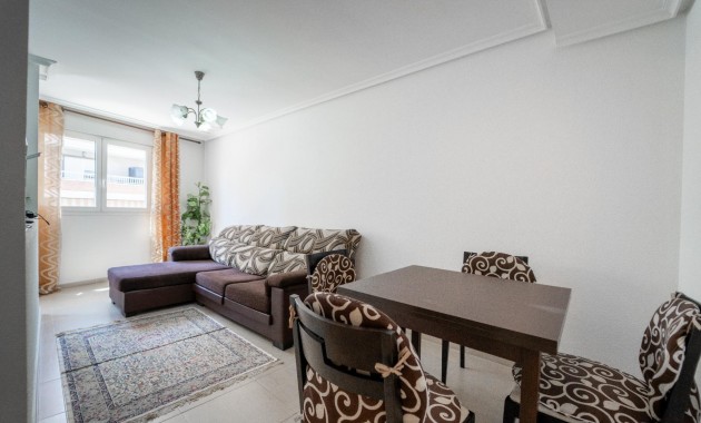 Venta - Apartamento / piso -
Torrevieja - torrevieja