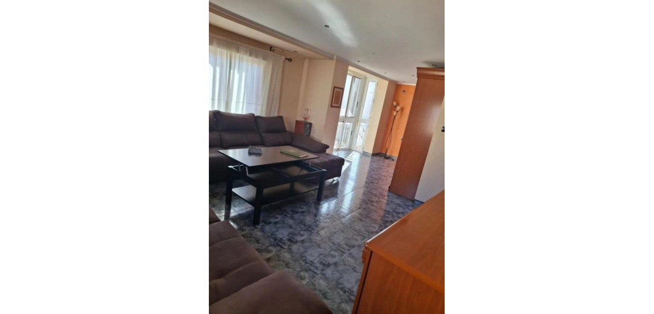 Sale - Apartment / flat -
Santa Pola - Eroski