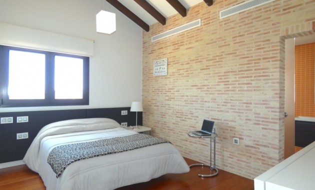 Herverkoop - Detached Villa -
Algorfa