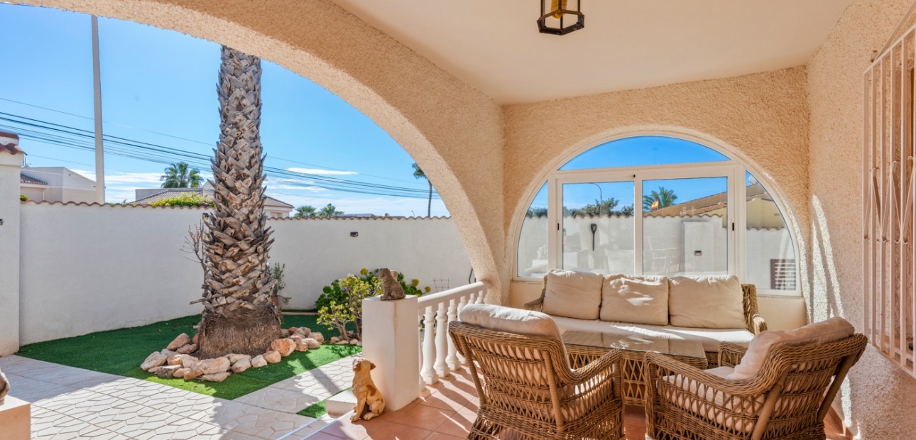 Herverkoop - Detached Villa -
Ciudad Quesada