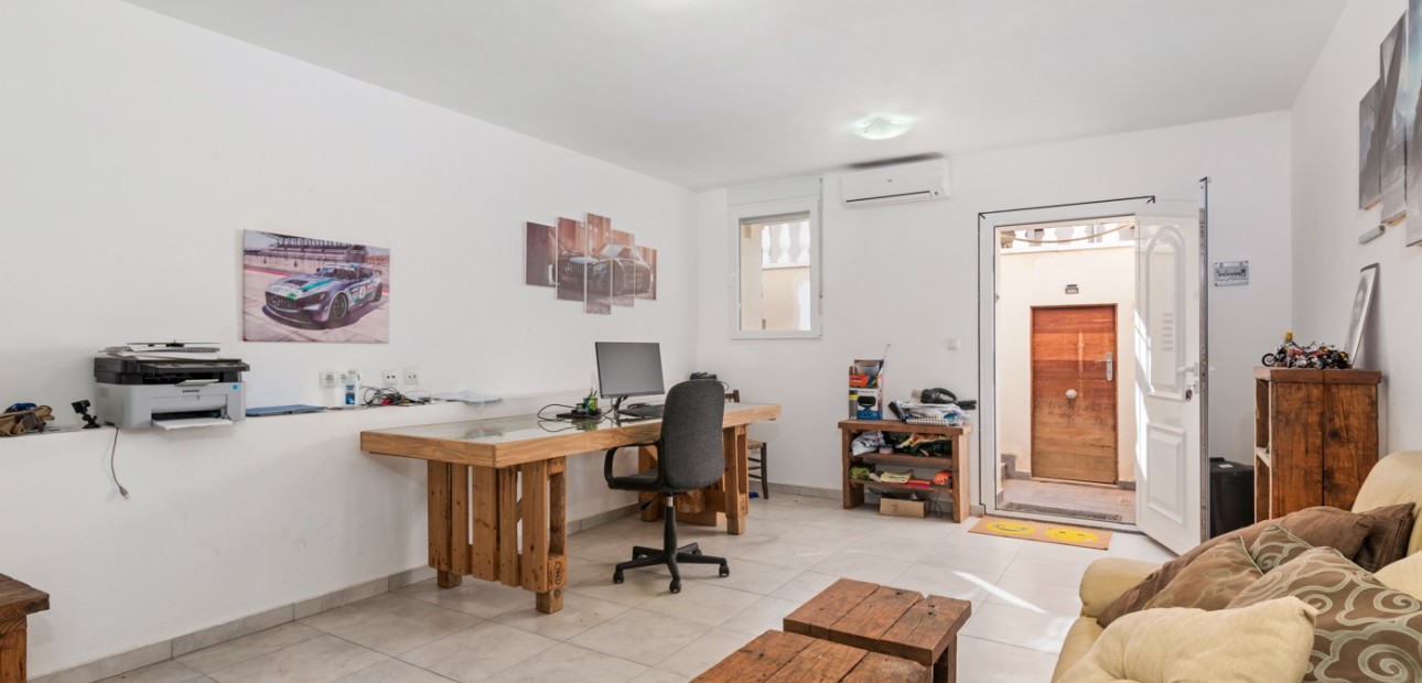 Herverkoop - Detached Villa -
Ciudad Quesada