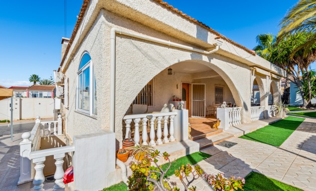 Herverkoop - Detached Villa -
Ciudad Quesada