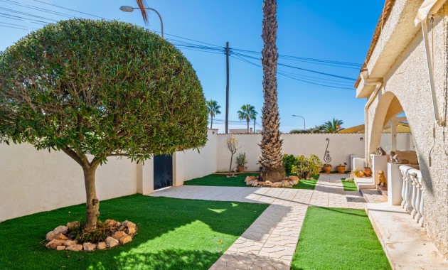 Herverkoop - Detached Villa -
Ciudad Quesada