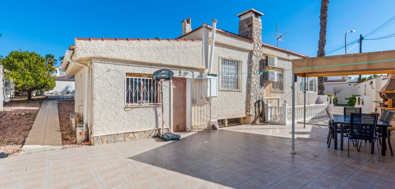 Herverkoop - Detached Villa -
Ciudad Quesada