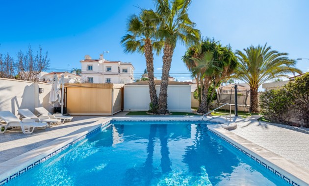 Herverkoop - Detached Villa -
Ciudad Quesada
