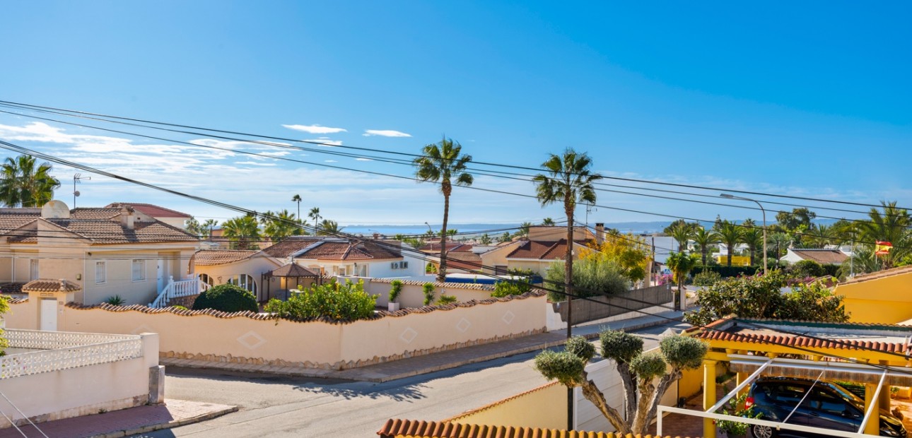 Herverkoop - Detached Villa -
Ciudad Quesada