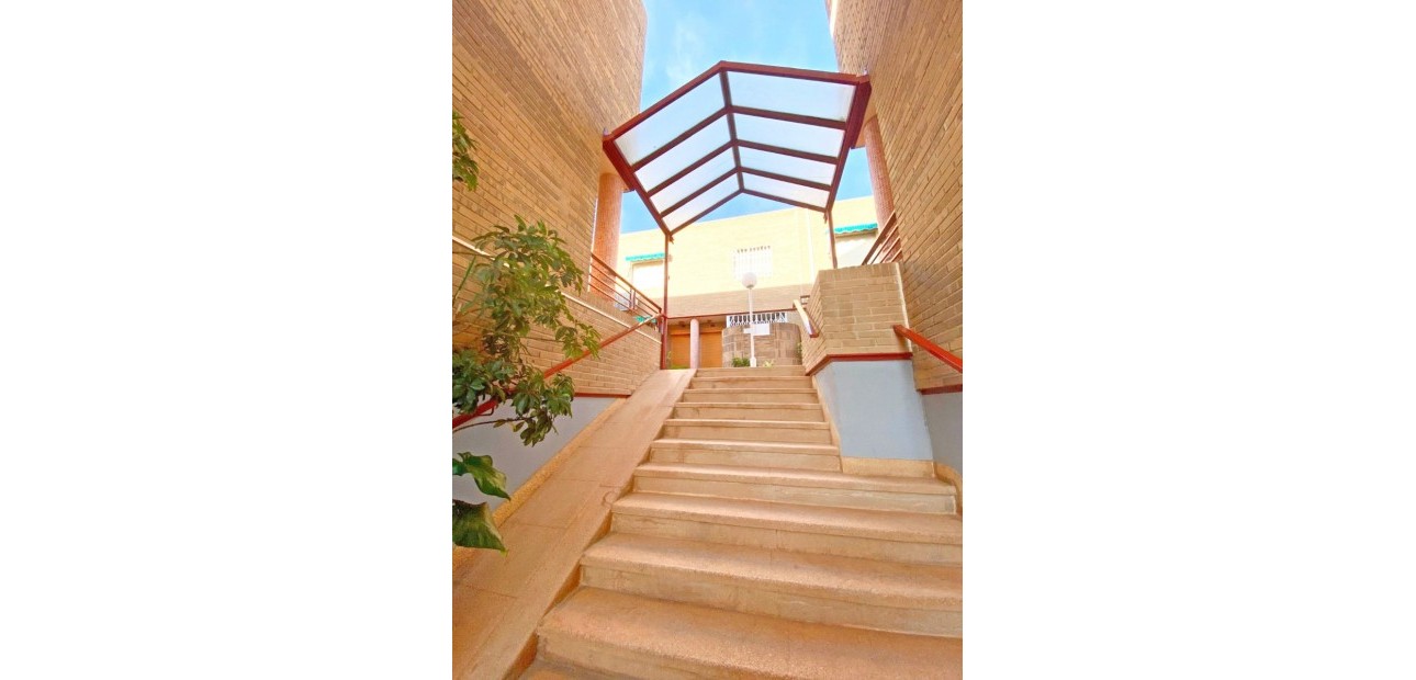 Herverkoop - Appartement / flat -
Los Alcazares