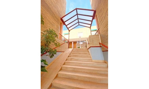 Herverkoop - Appartement / flat -
Los Alcazares
