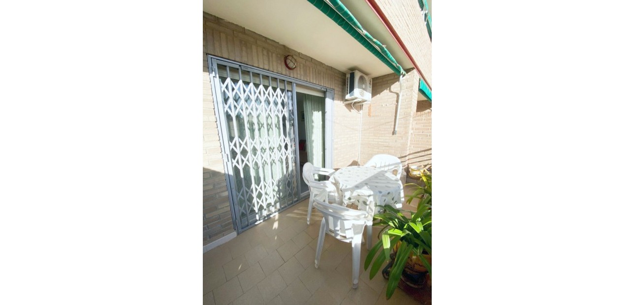 Herverkoop - Appartement / flat -
Los Alcazares