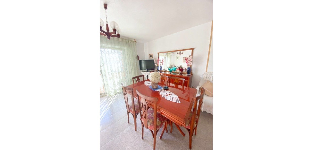 Herverkoop - Appartement / flat -
Los Alcazares