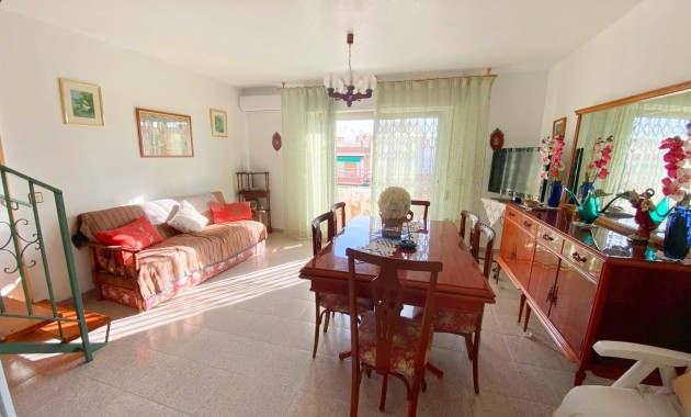 Herverkoop - Appartement / flat -
Los Alcazares
