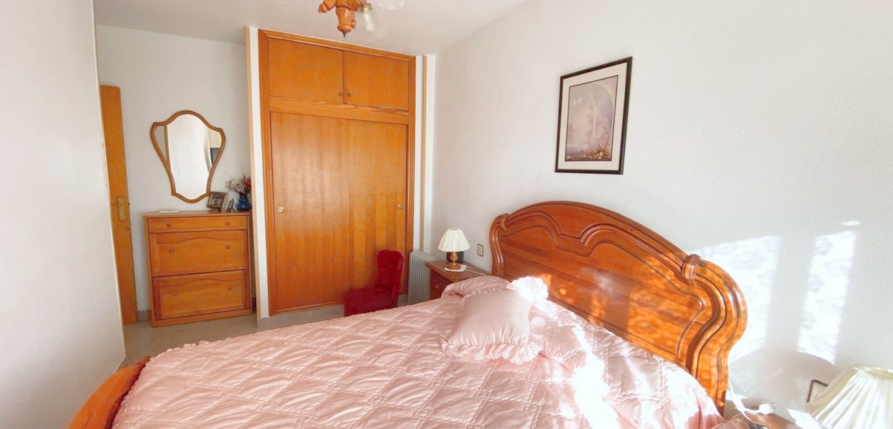 Herverkoop - Appartement / flat -
Los Alcazares