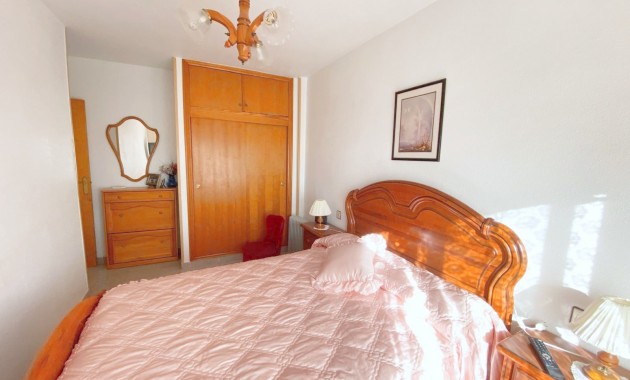 Herverkoop - Appartement / flat -
Los Alcazares
