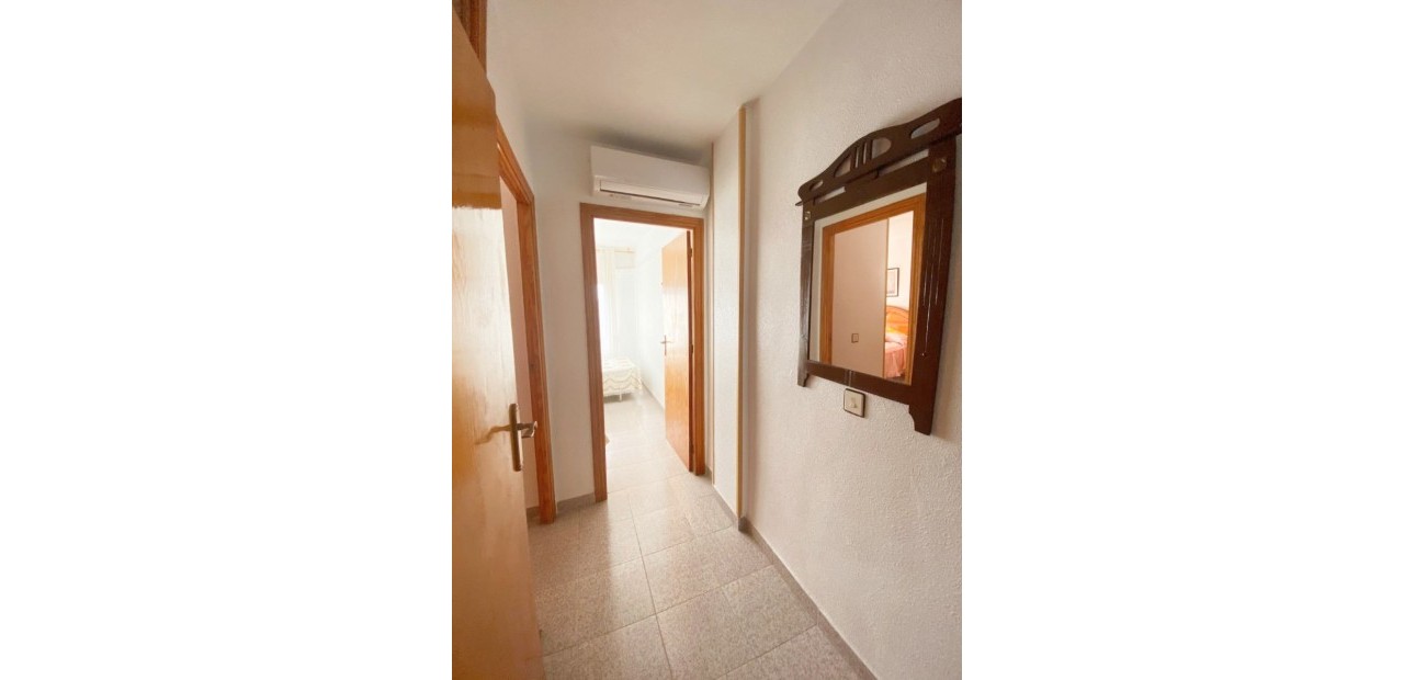 Herverkoop - Appartement / flat -
Los Alcazares