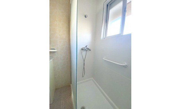 Herverkoop - Appartement / flat -
Los Alcazares