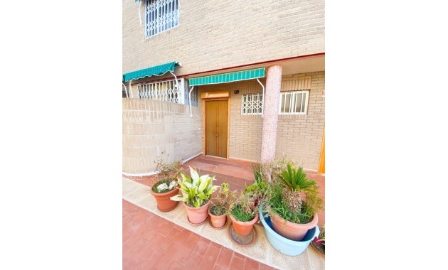 Herverkoop - Appartement / flat -
Los Alcazares