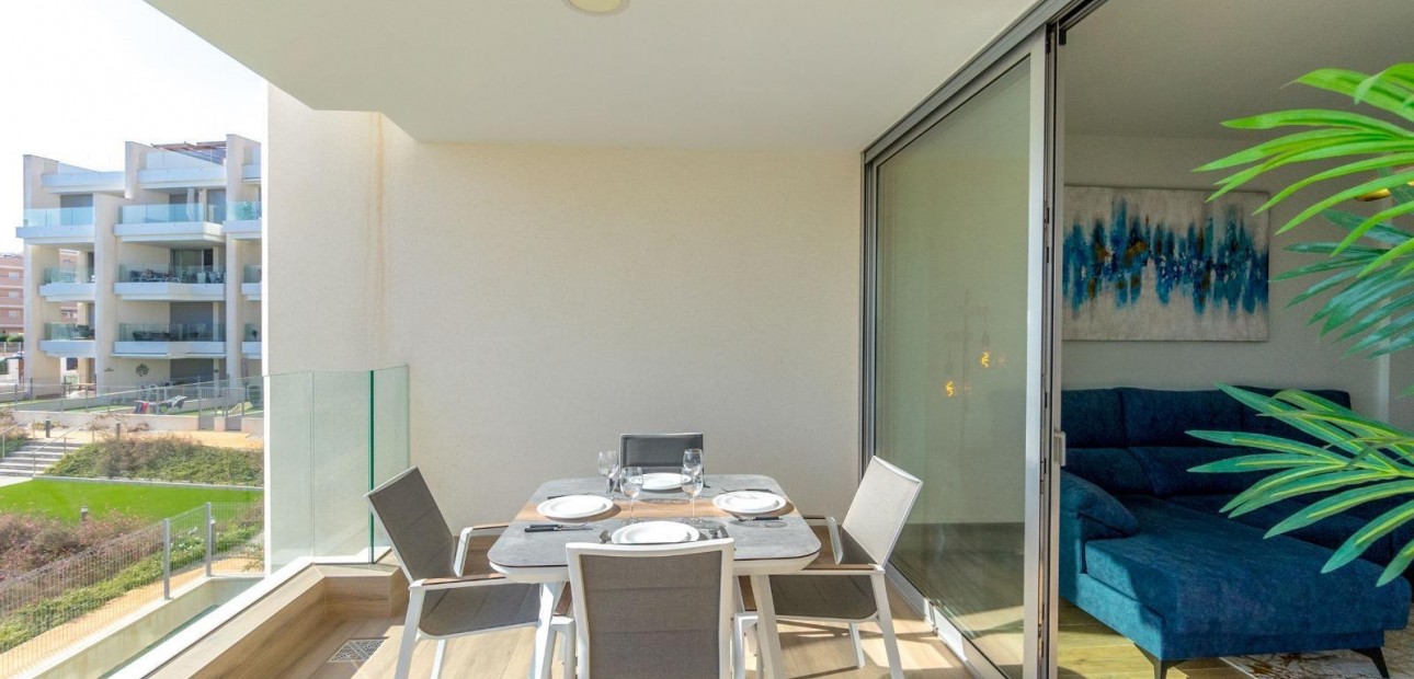 Sale - Apartment / flat -
Orihuela Costa - Villamartin