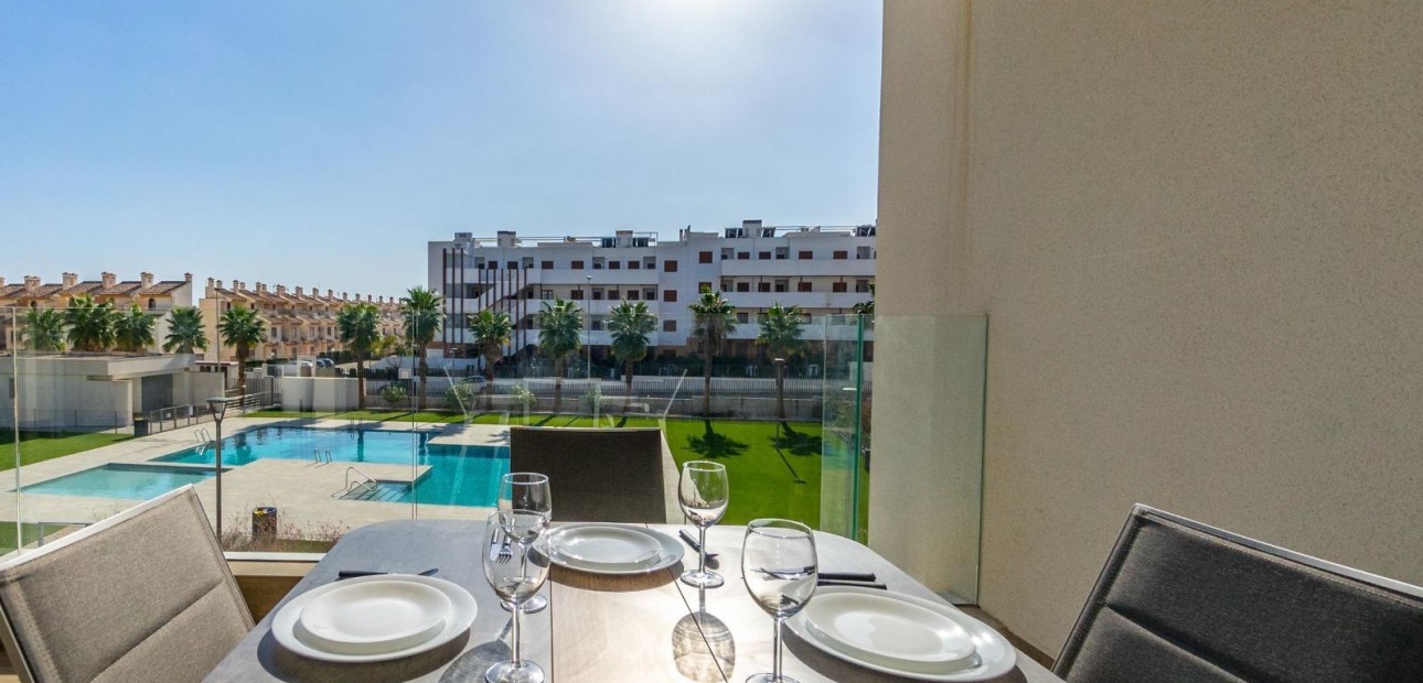 Sale - Apartment / flat -
Orihuela Costa - Villamartin