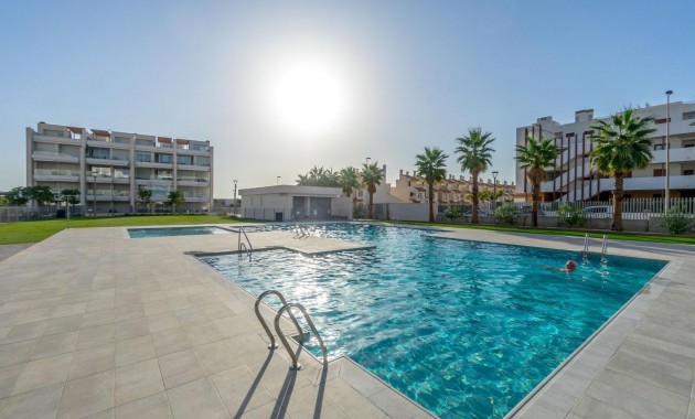 Sale - Apartment / flat -
Orihuela Costa - Villamartin